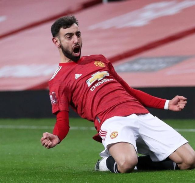 斗志昂扬!一场胜利让球队重现辉煌的简单介绍 斗志昂扬!一场胜利让球队重现辉煌的简单介绍