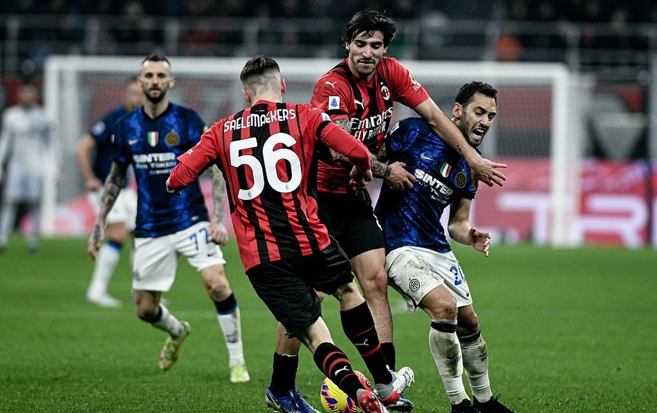 包含那不勒斯卫冕冠军挑战重重，卫冕路漫漫的词条