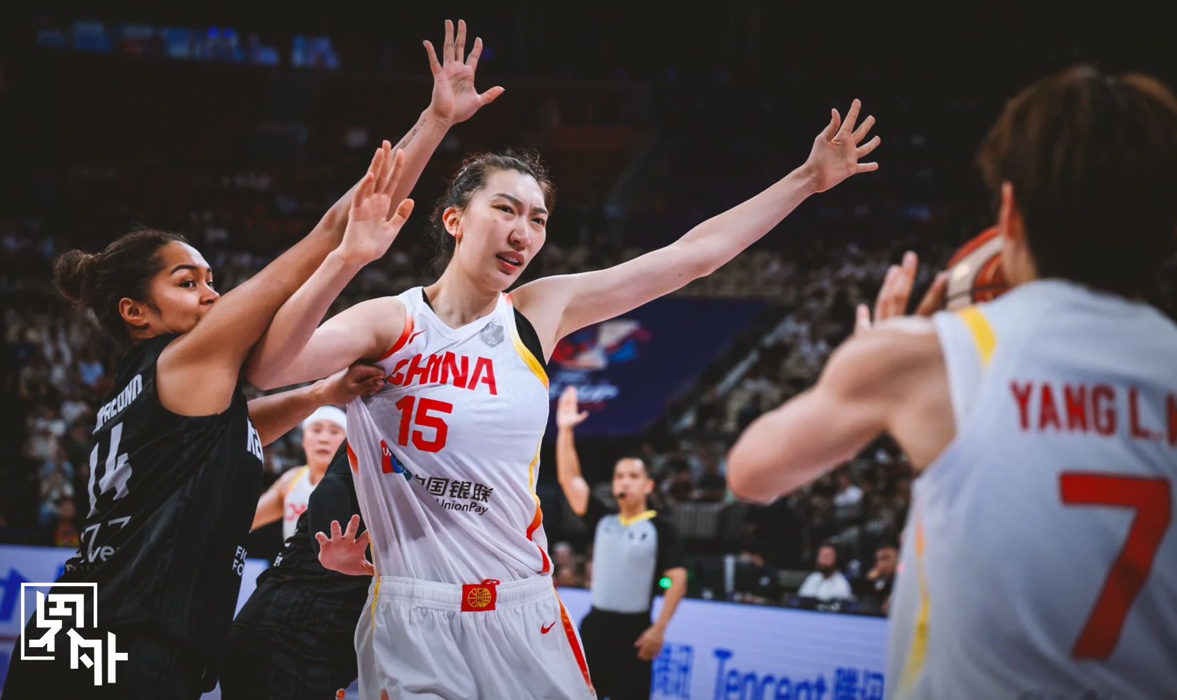 阿尔及利亚女篮赛季揭幕，阿尔及尔女子蓝火士首战告捷的简单介绍