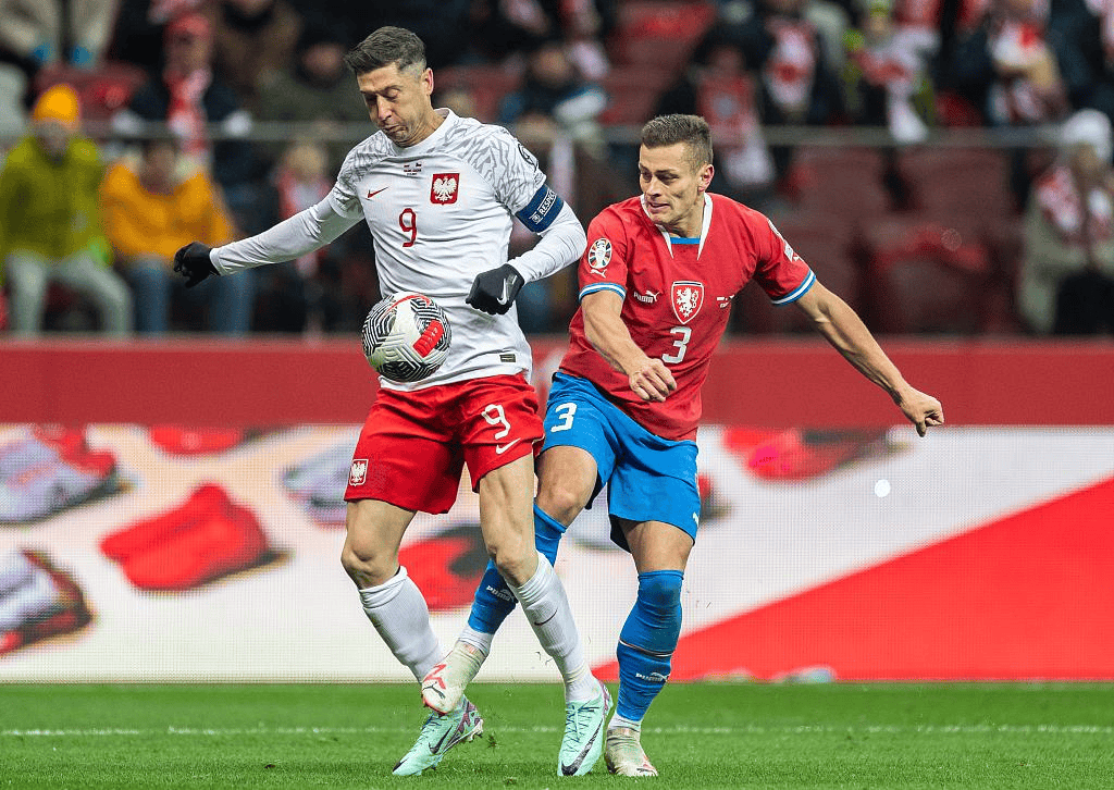 包含欧洲国家锦标赛上一场惊心动魄的PK大战的词条