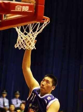 江苏男篮接连获胜，一路高歌的简单介绍