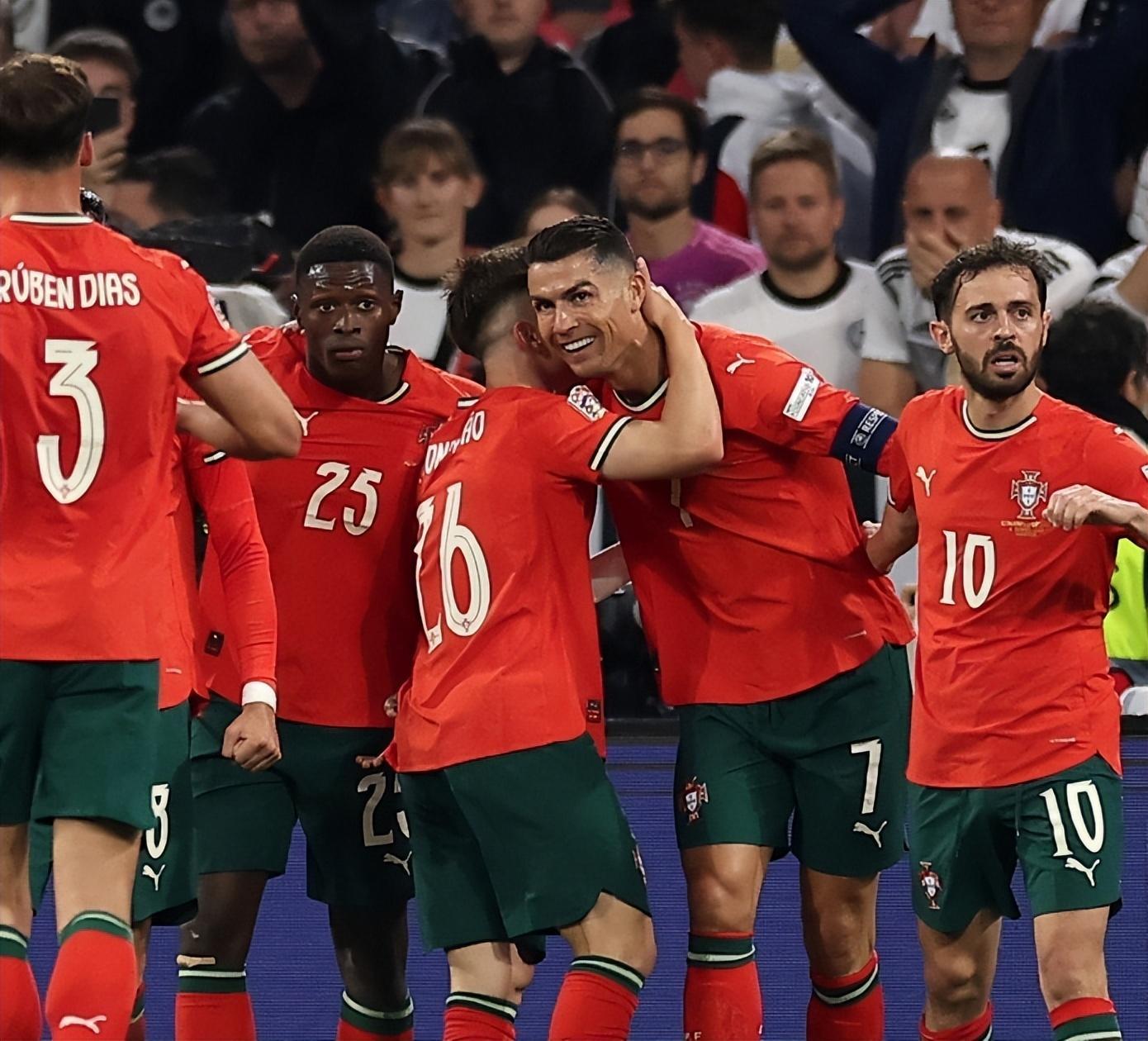 关于葡萄牙主场告捷，豪取欧国联小组第一的信息