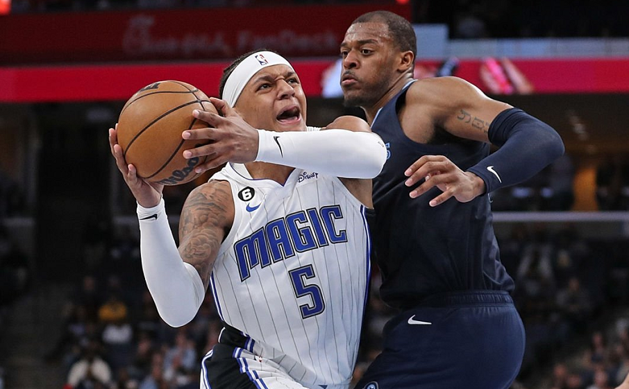 开云体育app-包含东部豪强：猛龙队继续领跑，战胜快船队的词条