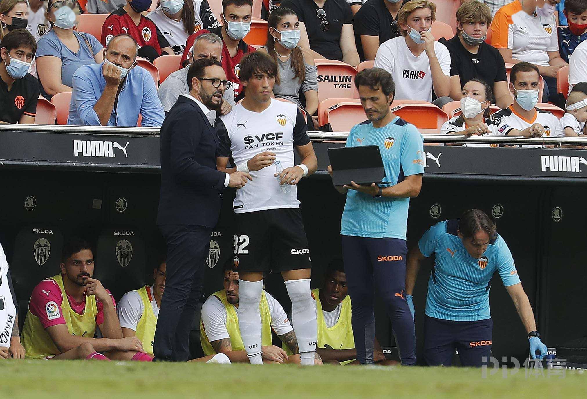 开云体育app-梅斯球队紧急召回青训球员参加训练