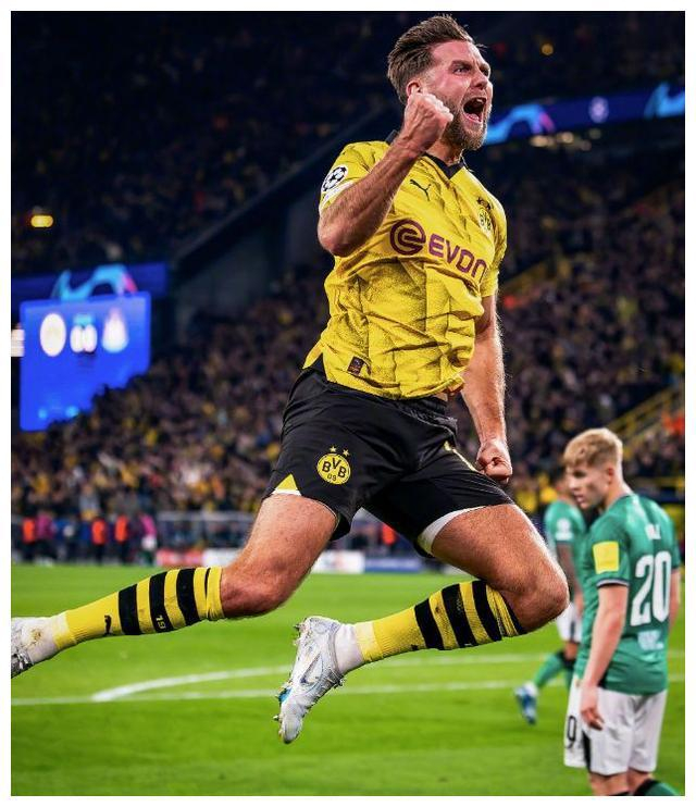 柏林赫塔客场逆转多特蒙德，取得胜利