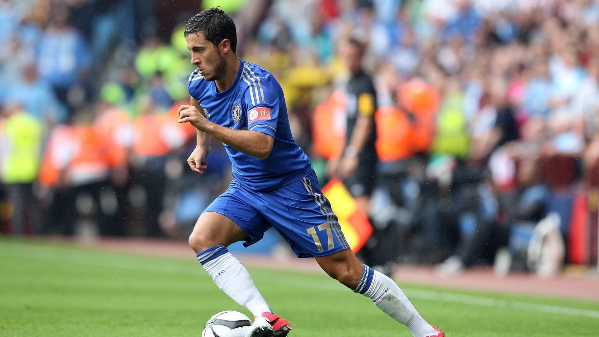 金玟哉的统治力与加纳的终结艺术，足球战术版图的双重革命